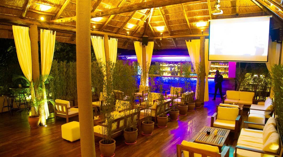 Dining & Cuisine