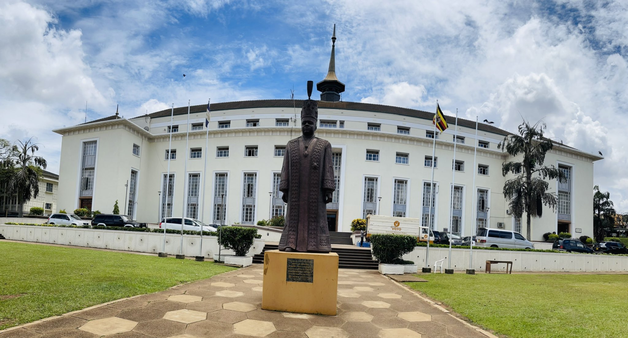 KABAKA'S PALACE & OFFICE(BULANGE) AND ROYAL MILE