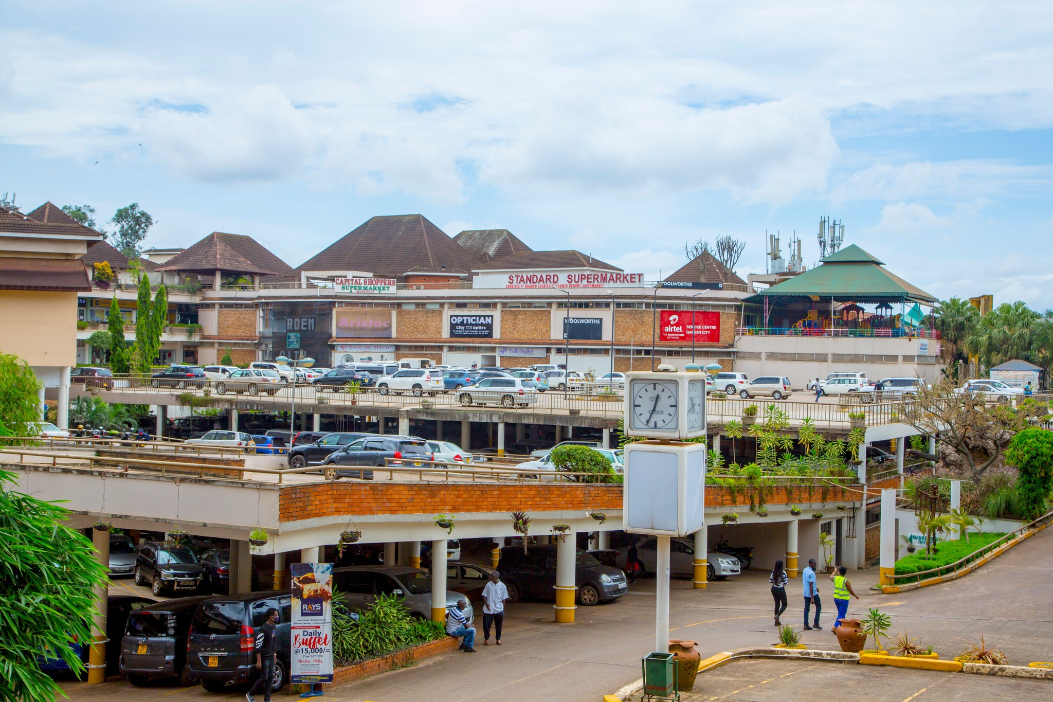 GARDEN CITY COMPLEX