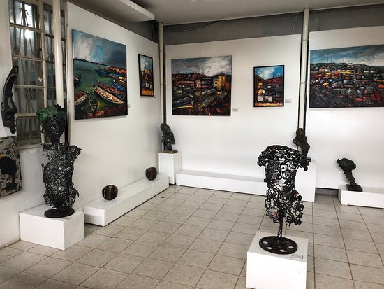Art Sales and Collecting