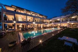 Cassia Lodge &Restaurant