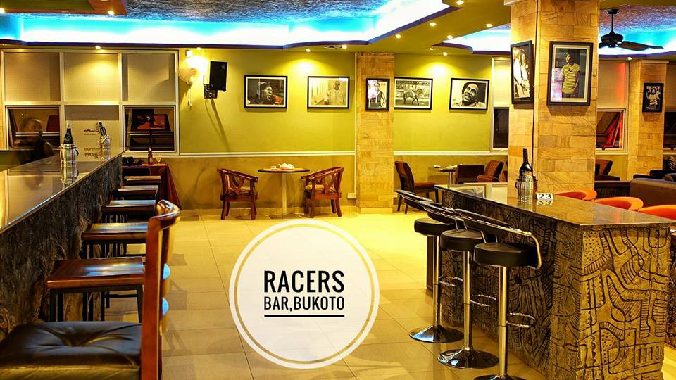 Racers Lounge – Bar & Restaurant