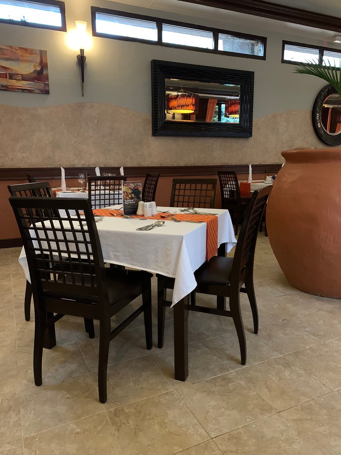 Dining Atmosphere