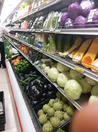 Groceries & Supermarket