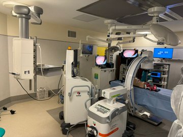 Diagnostics & Specialized Institutes